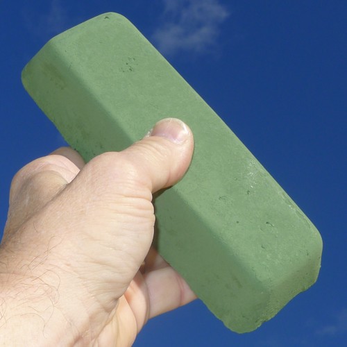 Pâte à polir verte